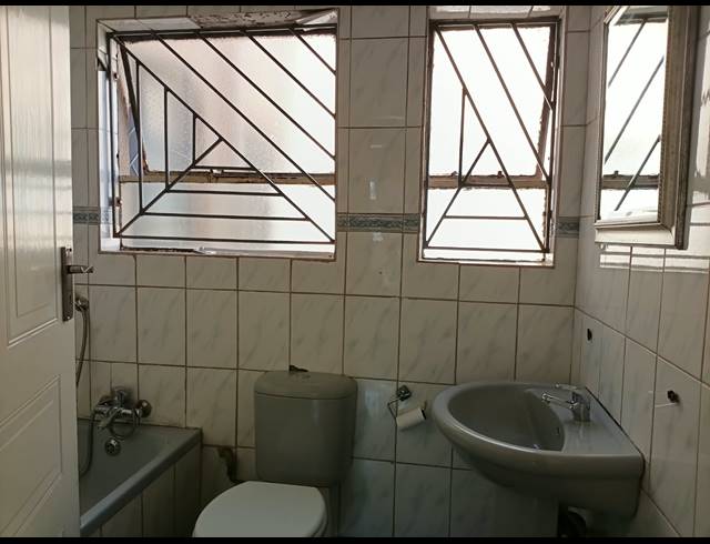 3 BEDROOM HOUSE FOR SALE IN BIRCH ACRES